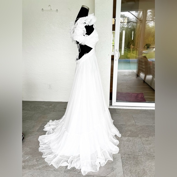 Mac Duggal White Ruffle Rosette Tiered Cut Out Chiffon 67911 Maxi Dress Wedding - Picture 5 of 8